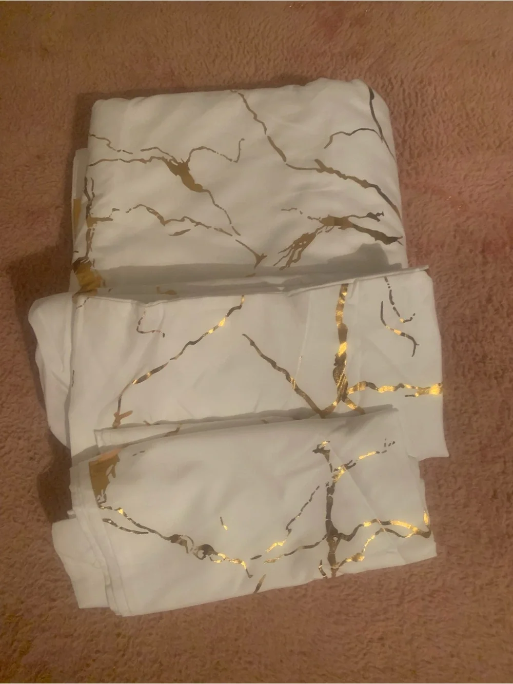 FULL SIZE New! White and Gold Marble Print Bedding Set - Elegant Comfort, NEW!!